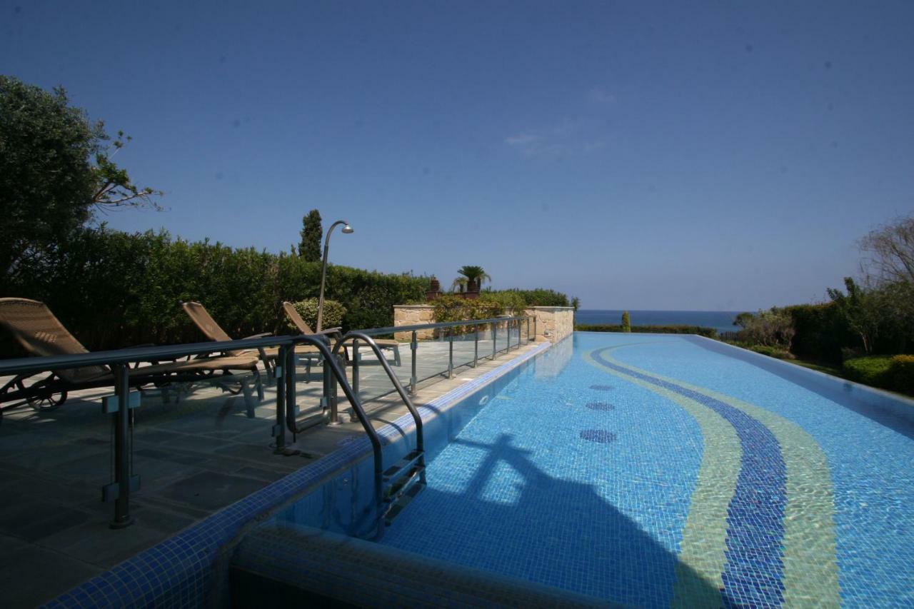 Beach Villa Olivia Neo Chorio Esterno foto